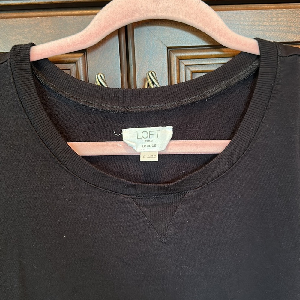 LOFT Tunic Top - Picture 2 of 9